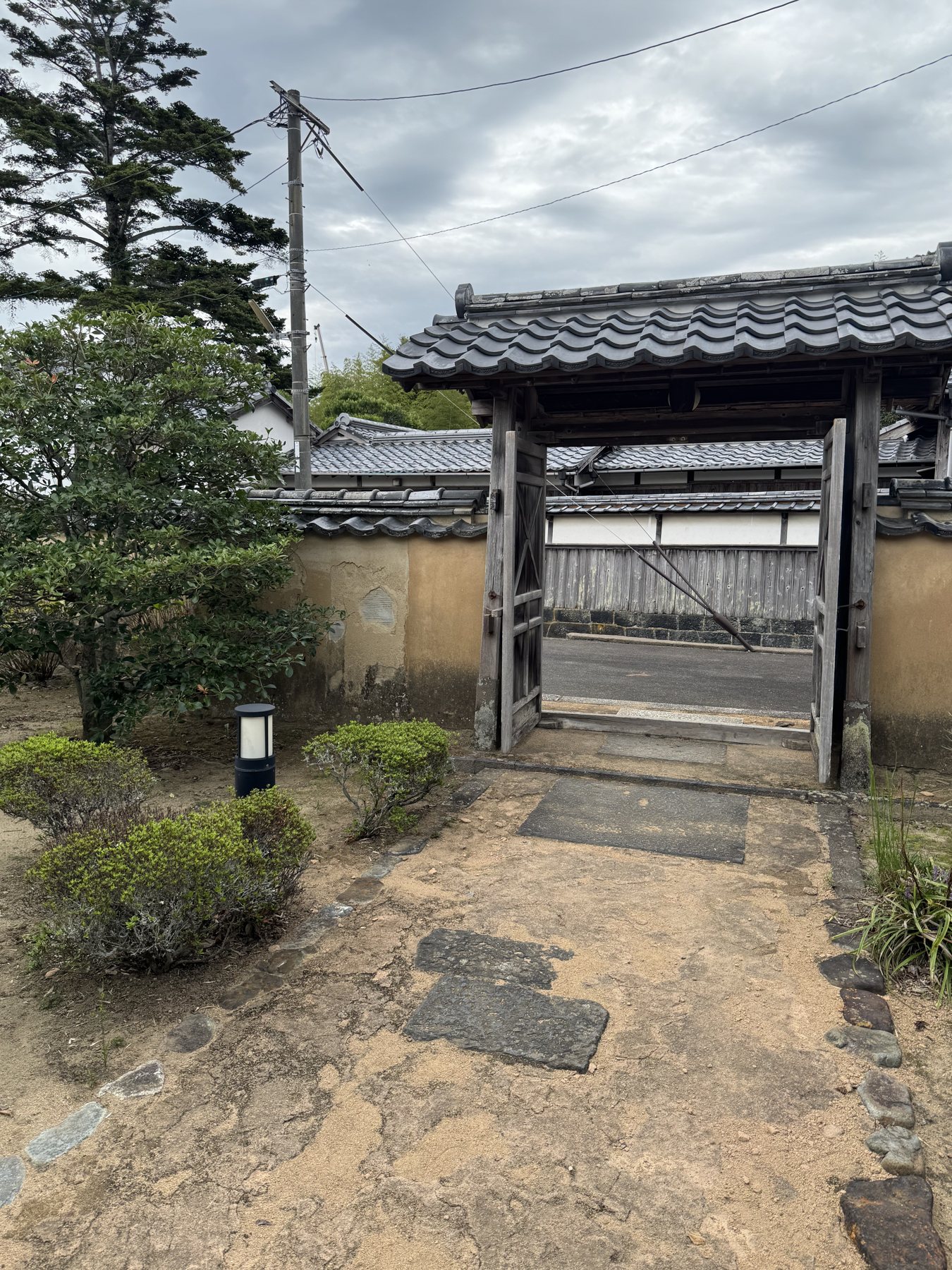 旧田中別邸の玄関